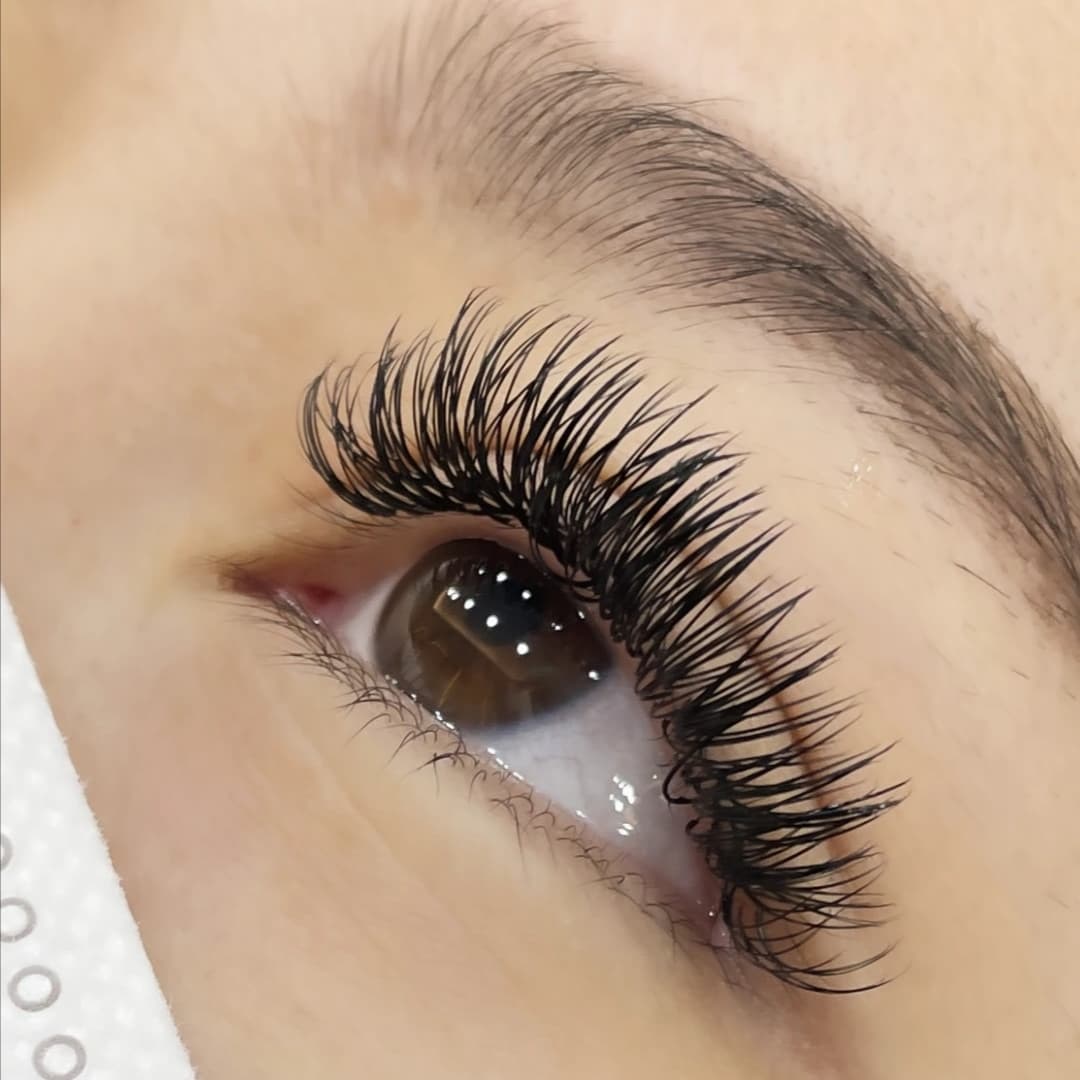 Elegance Express - Nail Art and Eyelash Studio